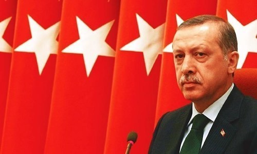 Jettisoning prime minister, Turkey&rsquo;s Erdogan marches to one-man rule