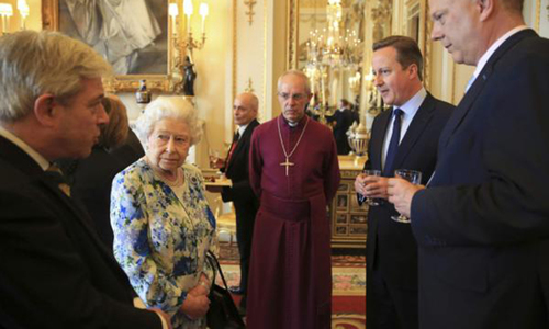 Queen, British PM in double diplomatic gaffe