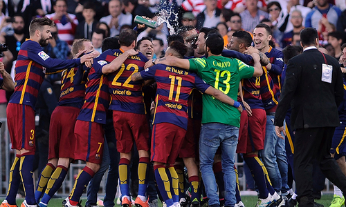 Barcelona wins second straight Spanish league title