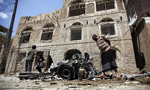 Yemen suicide attacks kill at least 45 army recruits