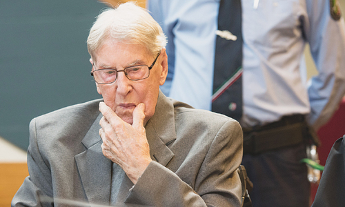 Ex-SS guard convicted of complicity in Auschwitz murders