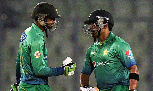 Malik, Akmal to play for IPL owners &mdash; in the Caribbean