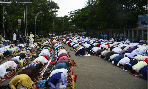 Four killed in blast during Bangladesh's largest Eid congregation