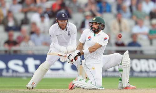 Rain gives Pakistan respite as England bat again