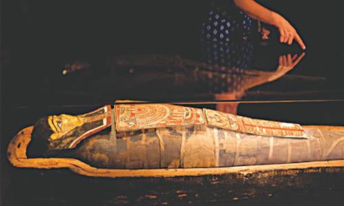Israel to display ancient mummy with modern-day afflictions