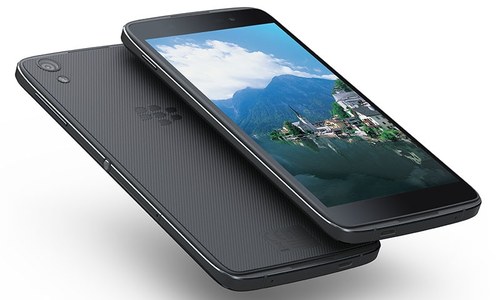 BlackBerry unveils second, cheaper, Android device