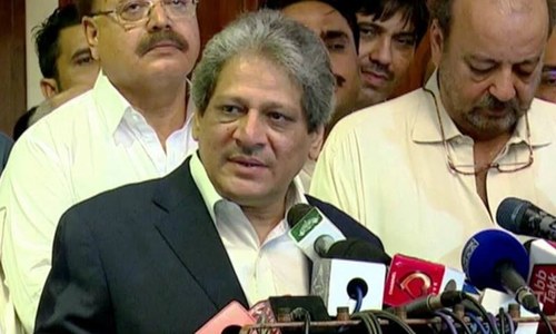 Sindh governor accepts Qaim Ali Shah's resignation