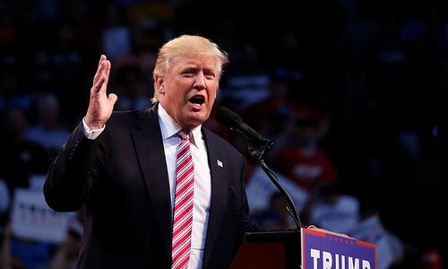 Trump encourages Russia to hack Clinton emails