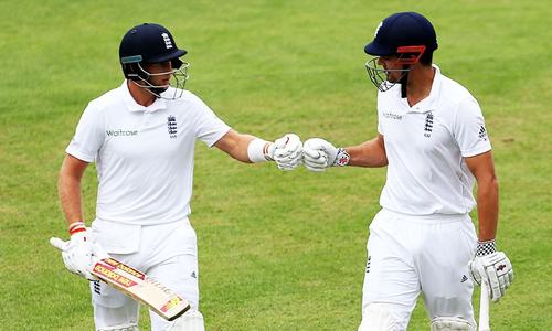 Cook, Root will be top targets for Pakistan in third Test: Sarfraz