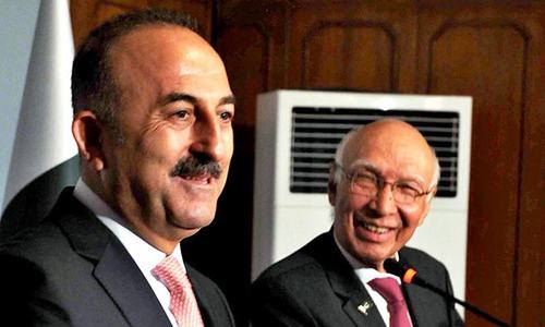 Turkey's FM presses Pakistan on schools, says linked to coup suspect Gulen