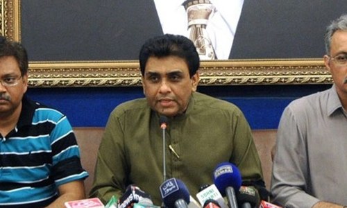MQM will not succumb to any intimidation or threat, says Khalid Maqbool Siddiqui