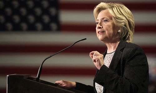 FBI publishes notes on Clinton's use of private email