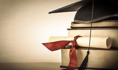 HEC to offer 10,000 PhD scholarships for US