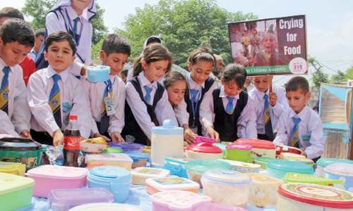 Children protest human rights violations in Indian-held Kashmir