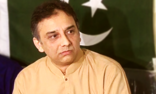 Episode between Khawaja Izhar, Rao Anwar inappropriate, says PSP's Raza Haroon