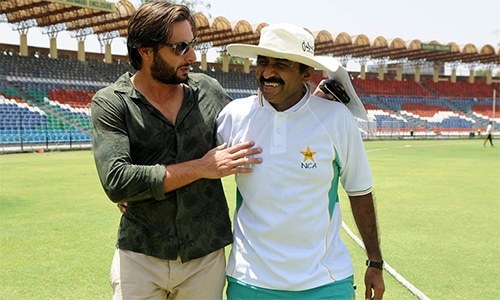 Will clear reputation in court unless Miandad withdraws allegations: Afridi