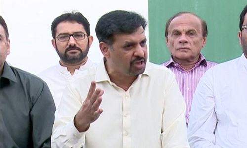 Kamal calls for JIT to probe corruption allegations against himself