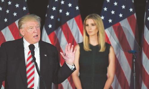 Ivanka Trump backs her father but doesn&rsquo;t want to fall with him