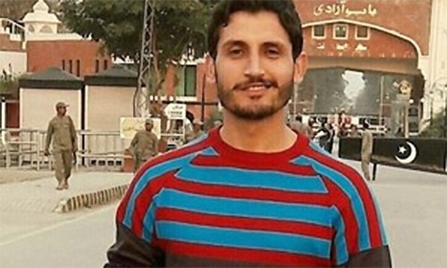 Gen Raheel announces gallantry awards for army men slain, injured in Quetta attack