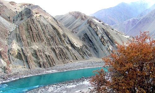 East Punjab ordered to share river water with Haryana