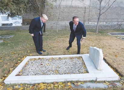 Johnson sees no sign of global retreat from Afghanistan