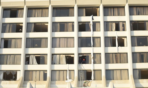 Regent Plaza admin claims fire department took an hour to respond