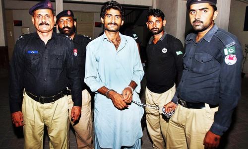 Qandeel Baloch murder trial stalls as lawyers strike in Multan