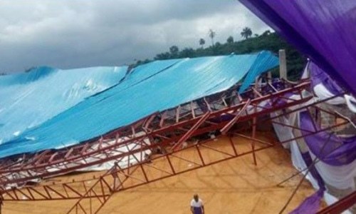 160 dead in collapsed Nigerian church: Hospital director