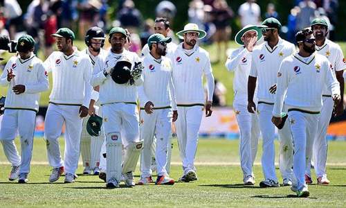Pakistan face big task to win in Australia