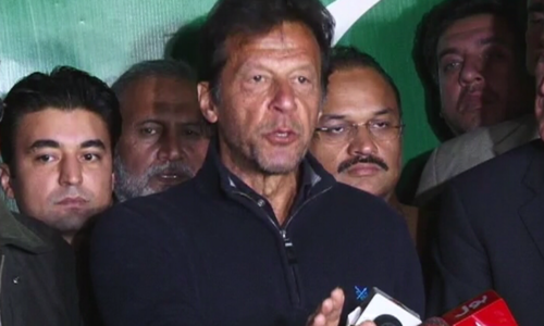 Imran ends parliament boycott, will attend session on Wednesday