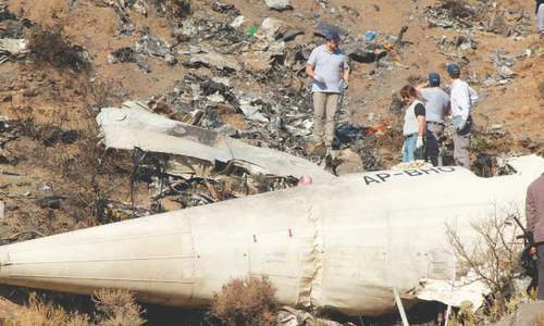 Air crash: six of a family laid to rest