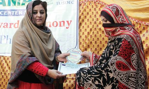 Skill training course for Swat women concludes