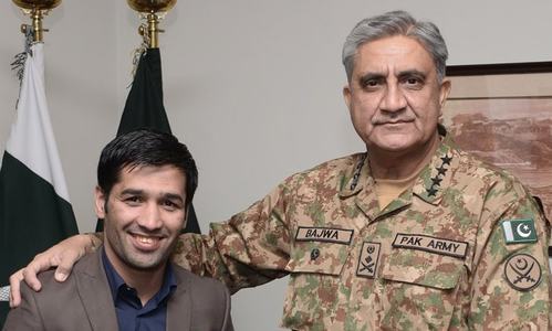 Gen Bajwa praises Boxer Muhammad Waseem's outstanding achievements Gen Bajwa praises Boxer Muhammad Waseem's outstanding achievements