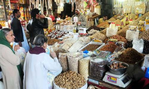 Prices of dried fruit, nuts swell on thin supplies
