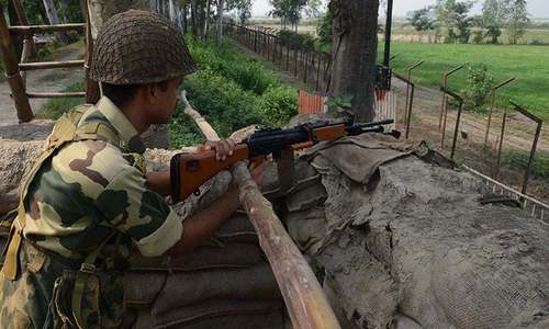 Indian soldier kills four senior officers over 'leave row'