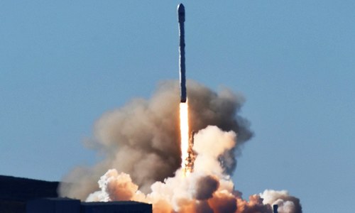 SpaceX launches first rocket since explosion, returns stage to earth