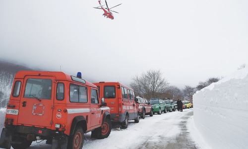 Ten survivors rescued from ruins of avalanche-hit hotel in Italy Ten survivors rescued from ruins of avalanche-hit hotel in Italy