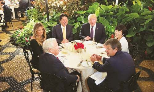 Trump warmly welcomes Abe at White House