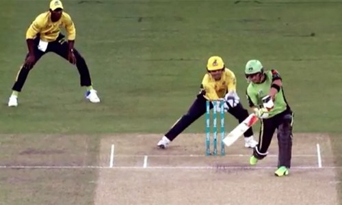 PSL 2017: Zalmi defeats Qalandars by three wickets