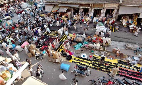 Encroachments built 2013 onwards around KCR to be bulldozed: Sindh CM Encroachments built 2013 onwards around KCR to be bulldozed: Sindh CM