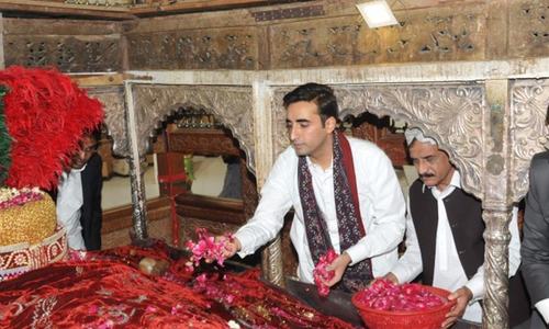 Social media erupts at PPP after Sehwan blast; Bakhtawar blames security agencies Social media erupts at PPP after Sehwan blast; Bakhtawar blames security agencies