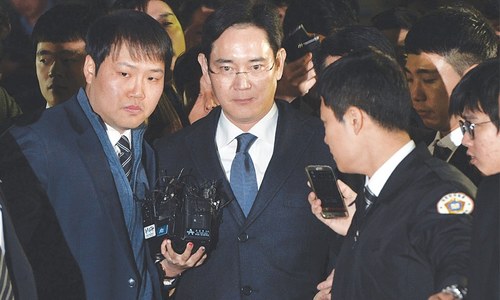 Samsung heir arrested in corruption probe