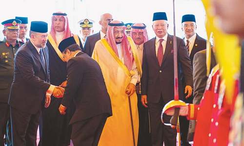 Saudi king in Malaysia on first leg of Asia tour