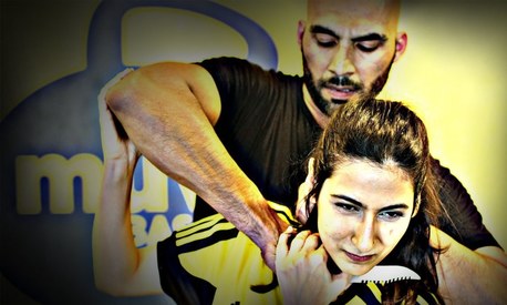 I learned 8 self-defence moves to help you protect yourself from assault I learned 8 self-defence moves to help you protect yourself from assault
