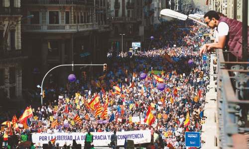 Thousands attend rally in Barcelona against Catalan independence