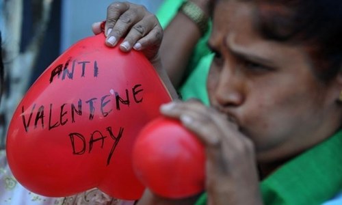 Fear rules campus on eve of Valentine&rsquo;s Day