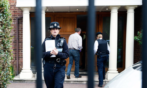 UK police returning seized money to Muttahida UK police returning seized money to Muttahida