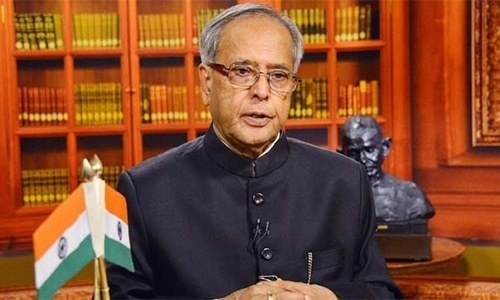 Indian President Mukherjee greets Pakistanis on national day