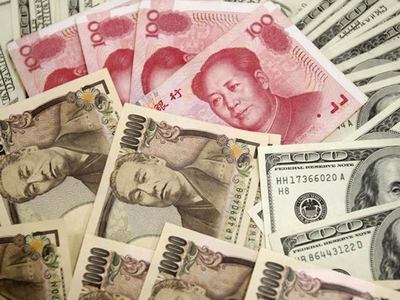 Attempt to smuggle more than Rs5m in foreign currency foiled at Karachi airport