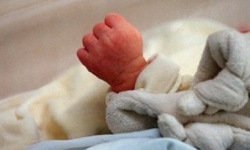 Police rescues newborn kidnapped from govt hospital in Karachi